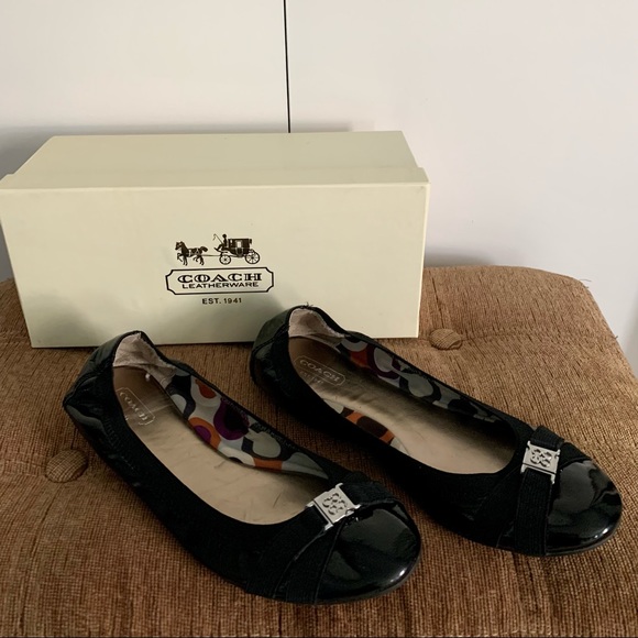 SOLD✨ Flash Sale ✨ Coach Ballet Flats (Black Patent Leather) Size 7.5 (Like New) - Picture 3 of 8